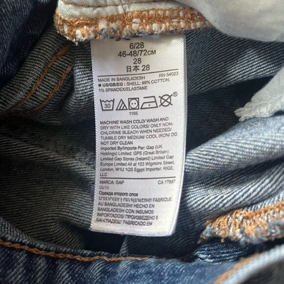 GAP Girlfriend Destructed Raw Hem Mid Rise Jeans 6 - Picture 4 of 5